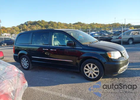 2015 Chrysler Town & Country Touring из США, поврежденный, VIN 2C4RC1BG5FR611364